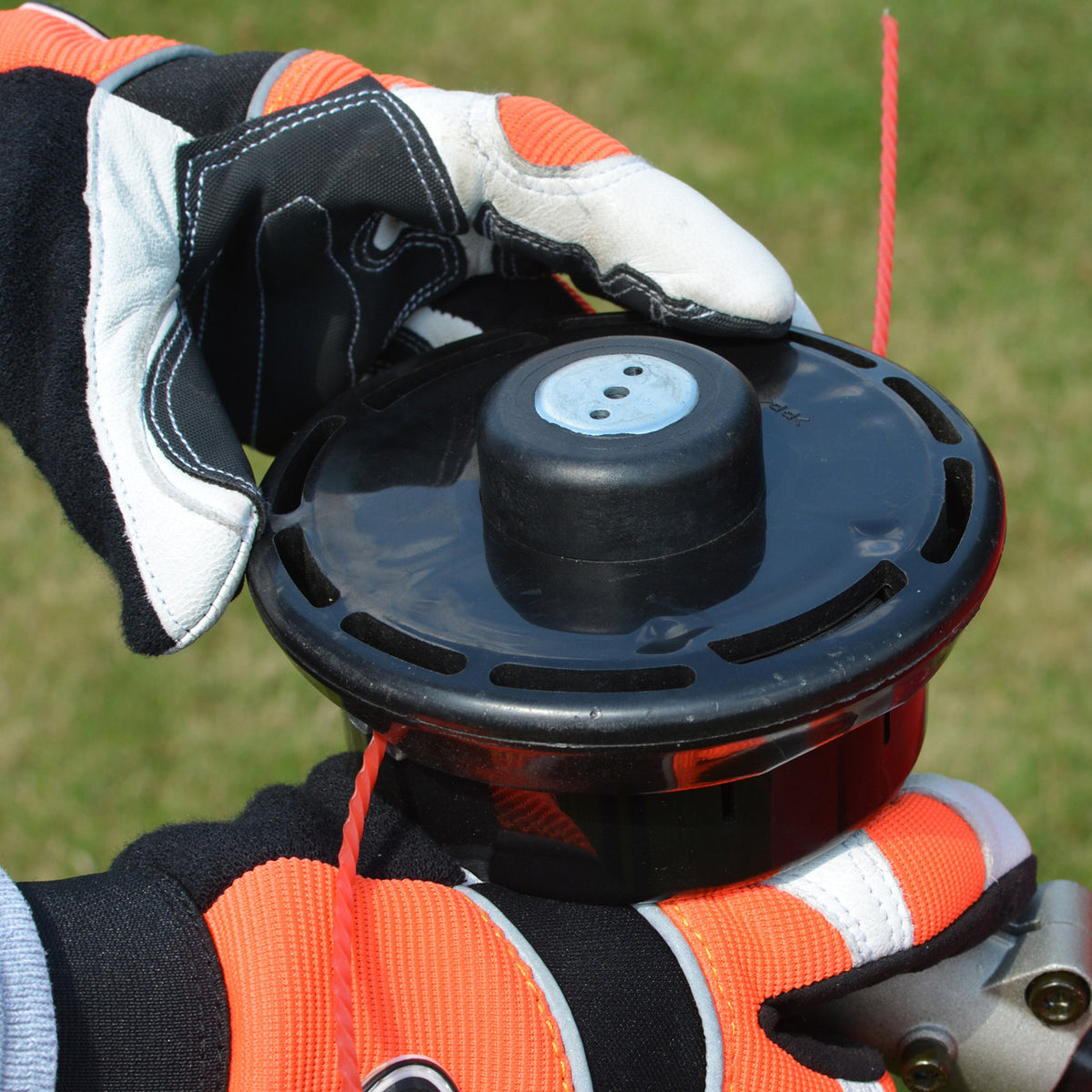 Cobra BC330CU Brushcutter