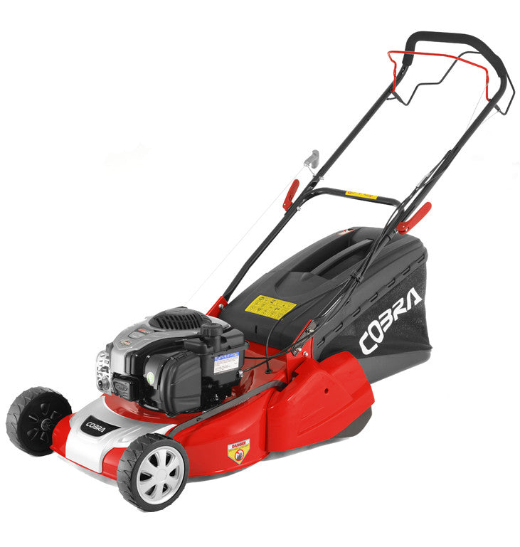 Cobra RM46SPBR 46cm Self Propelled Rear Roller Petrol Lawnmower